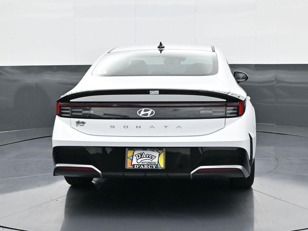 new 2025 Hyundai Sonata car, priced at $28,123
