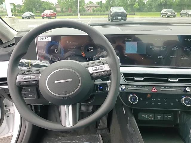 new 2025 Hyundai Sonata car, priced at $28,123