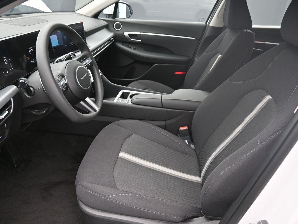 new 2025 Hyundai Sonata car, priced at $28,123