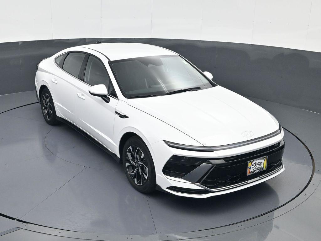 new 2025 Hyundai Sonata car, priced at $28,123