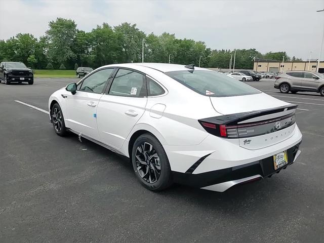 new 2025 Hyundai Sonata car, priced at $28,123