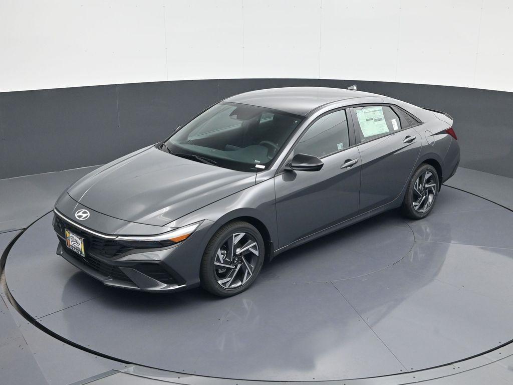 new 2025 Hyundai ELANTRA HEV car, priced at $25,465