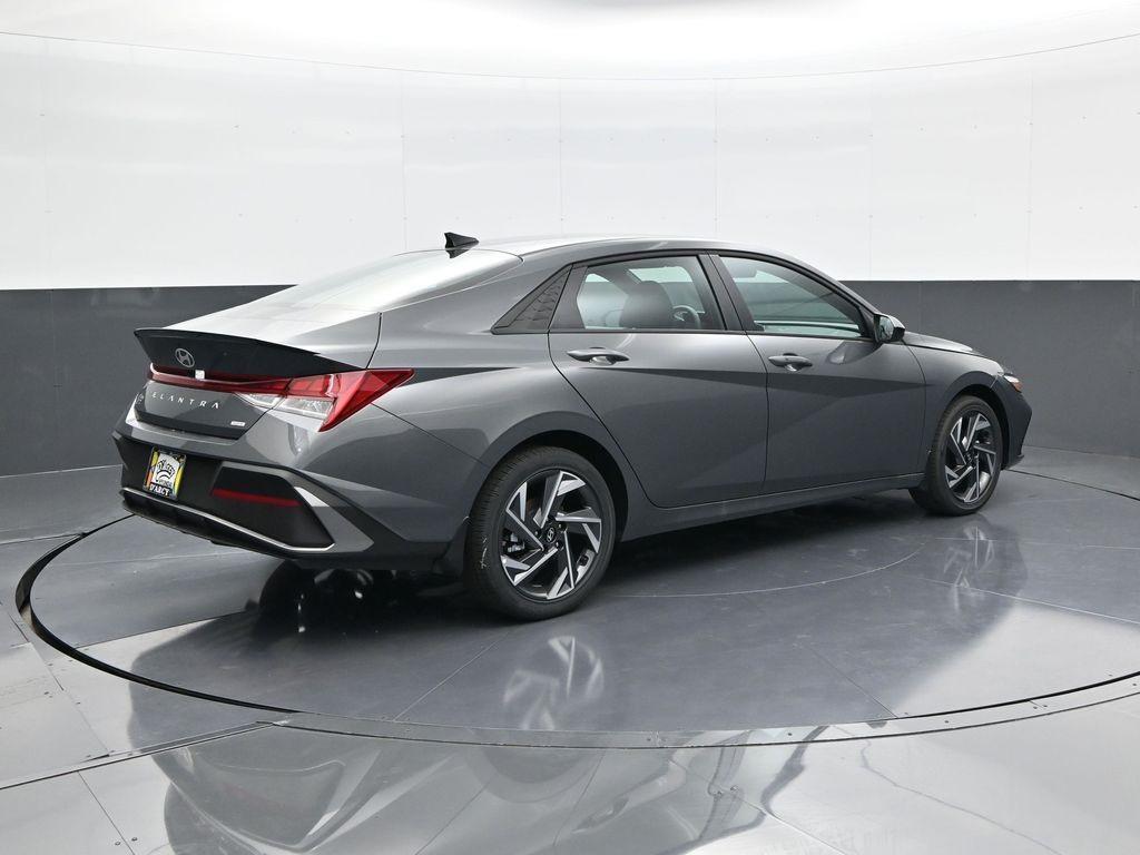 new 2025 Hyundai ELANTRA HEV car, priced at $25,465