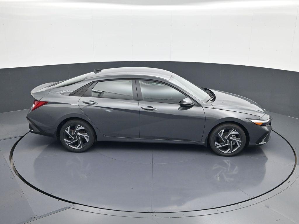 new 2025 Hyundai ELANTRA HEV car, priced at $25,465