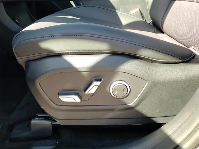 new 2025 Hyundai Santa Fe car, priced at $37,484