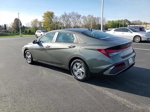 new 2024 Hyundai Elantra car, priced at $23,042