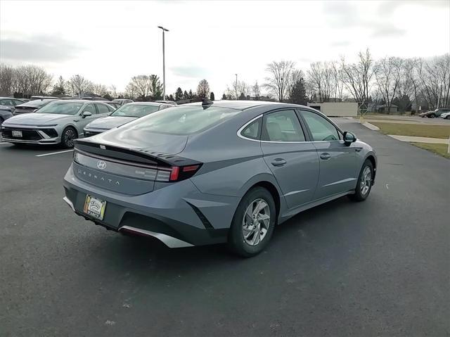 new 2025 Hyundai Sonata car, priced at $27,452