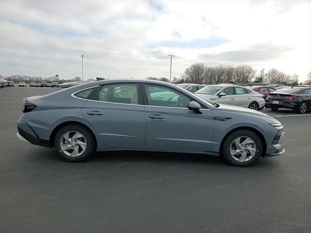 new 2025 Hyundai Sonata car, priced at $27,452