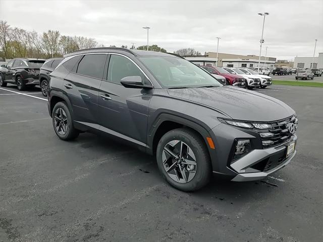 new 2025 Hyundai Tucson Hybrid car, priced at $37,895