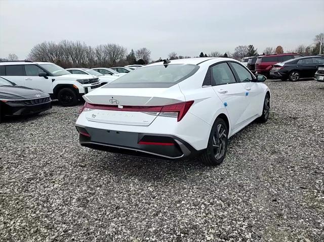 new 2025 Hyundai Elantra car, priced at $30,804