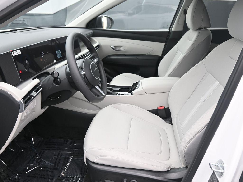 new 2025 Hyundai Tucson car, priced at $31,513