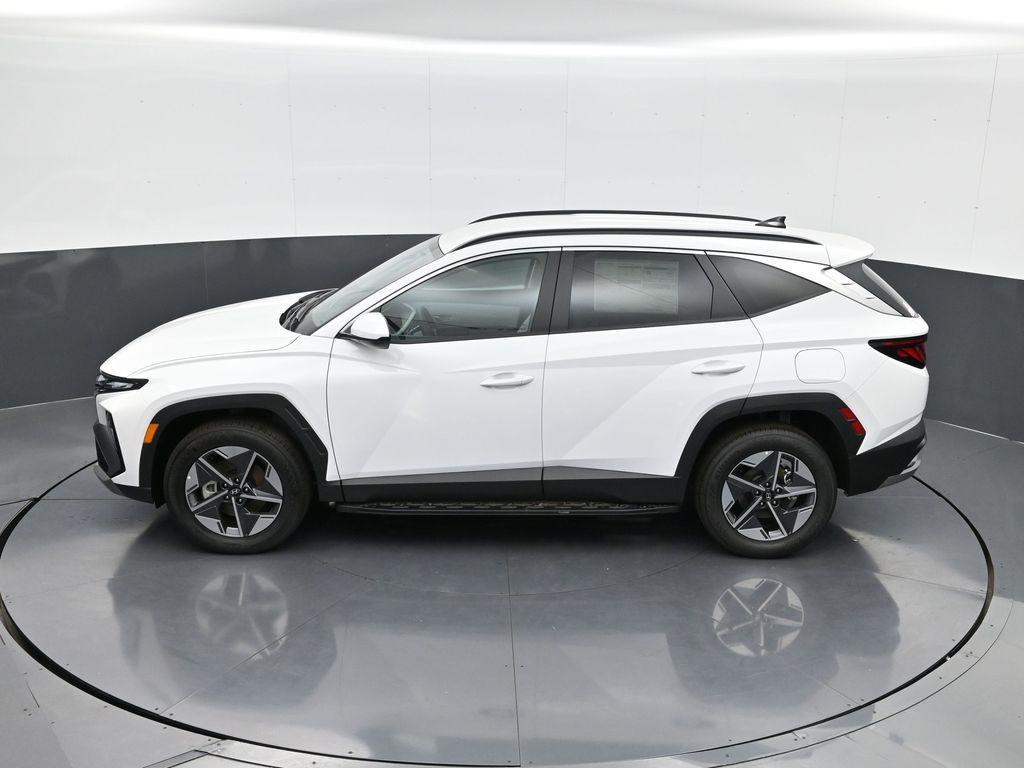 new 2025 Hyundai Tucson car, priced at $31,513