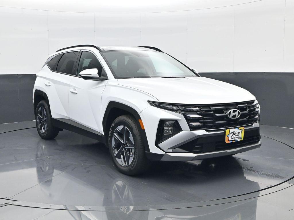 new 2025 Hyundai TUCSON Hybrid car, priced at $33,961