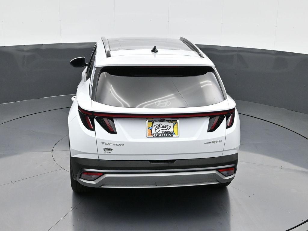 new 2025 Hyundai TUCSON Hybrid car, priced at $33,961