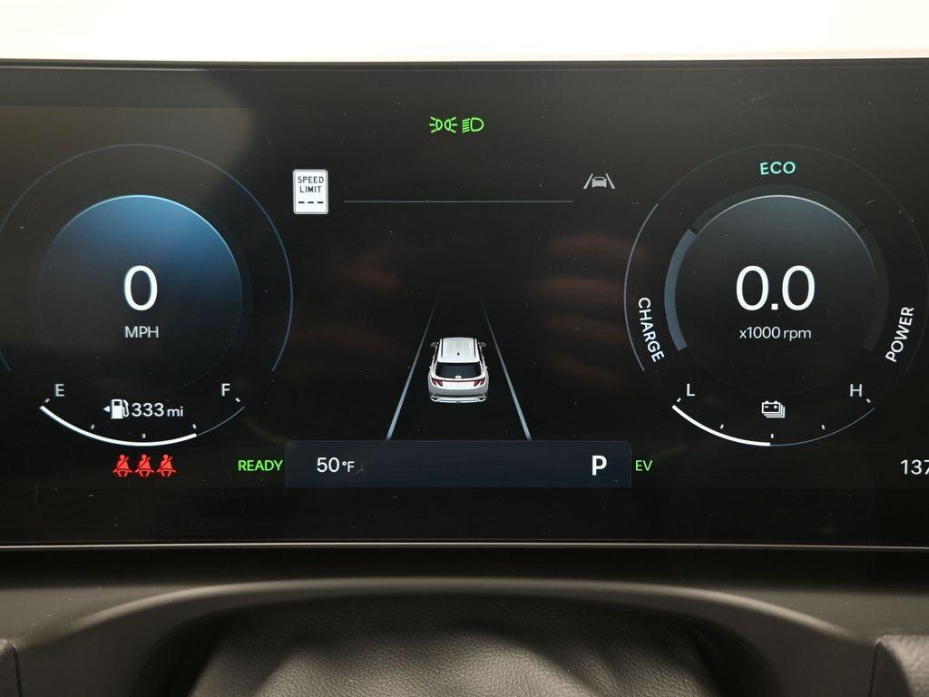 new 2025 Hyundai TUCSON Hybrid car, priced at $33,961