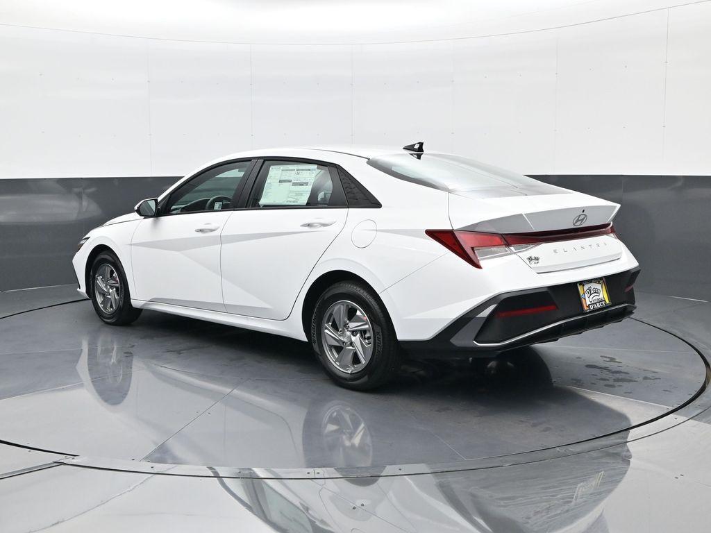 new 2025 Hyundai Elantra car, priced at $22,159