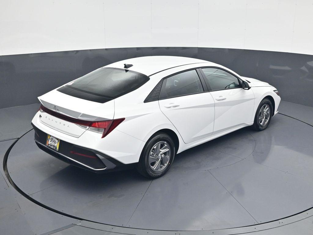 new 2025 Hyundai Elantra car, priced at $22,159