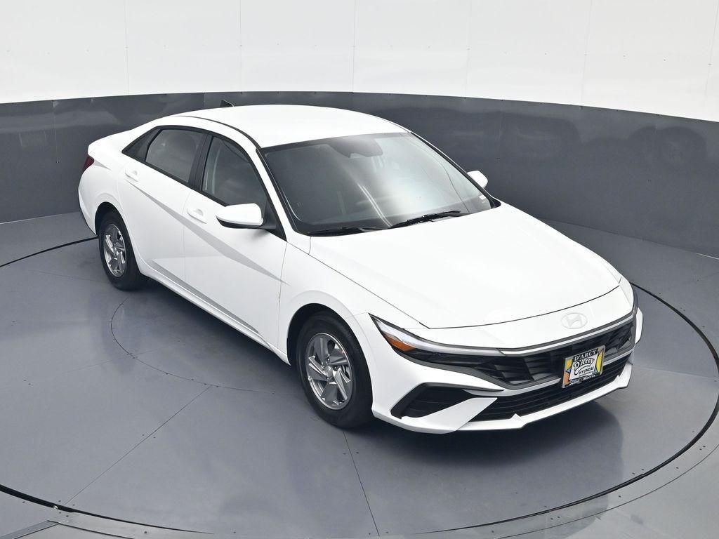 new 2025 Hyundai Elantra car, priced at $22,159