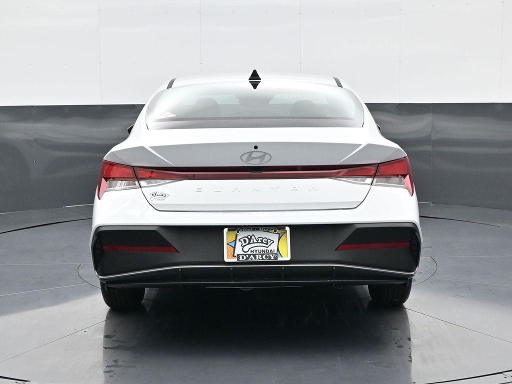 new 2025 Hyundai Elantra car, priced at $22,159