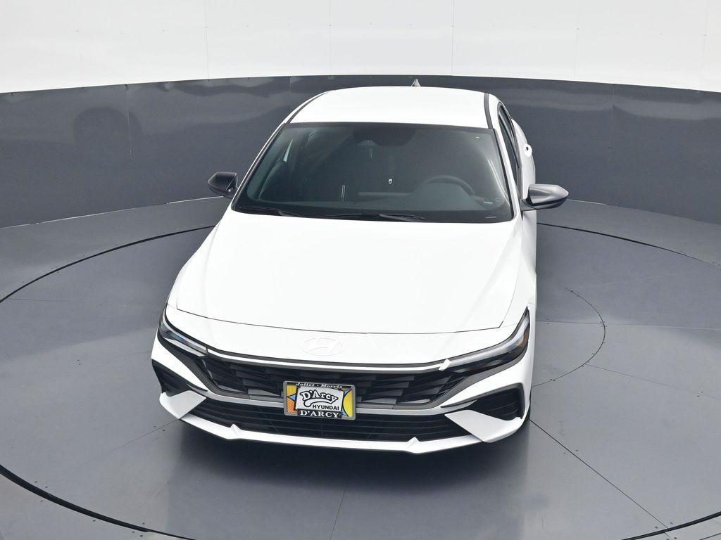 new 2025 Hyundai Elantra car, priced at $23,084