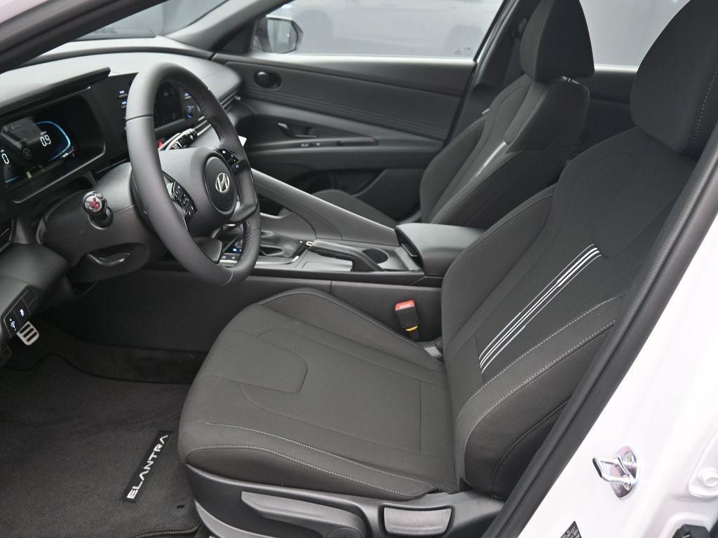 new 2025 Hyundai Elantra car, priced at $23,084