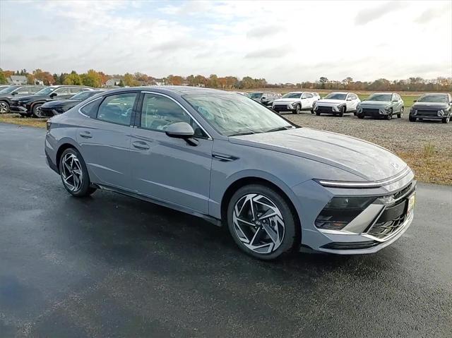 new 2025 Hyundai Sonata car, priced at $31,531