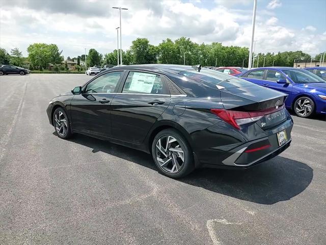 new 2025 Hyundai Elantra car, priced at $25,718
