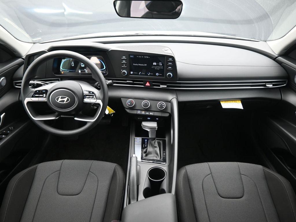 new 2025 Hyundai Elantra car, priced at $22,185