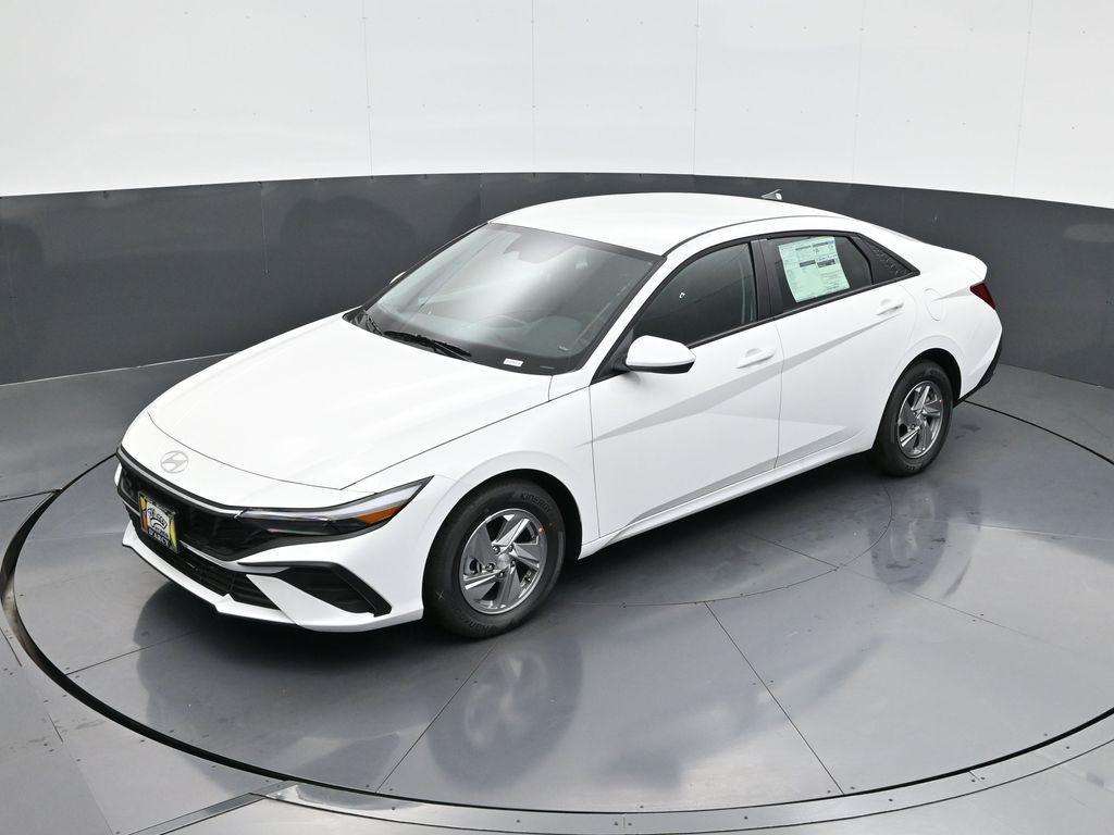 new 2025 Hyundai Elantra car, priced at $22,185