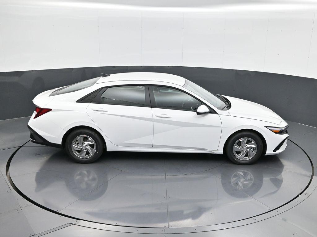 new 2025 Hyundai Elantra car, priced at $22,185