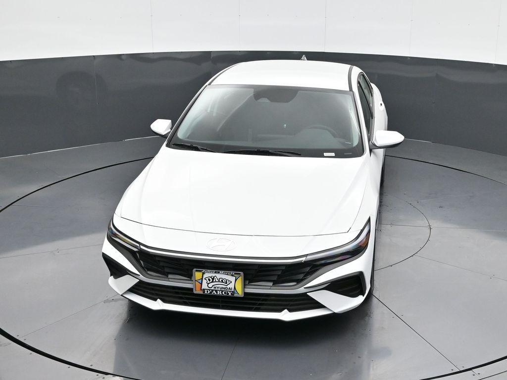 new 2025 Hyundai Elantra car, priced at $22,185