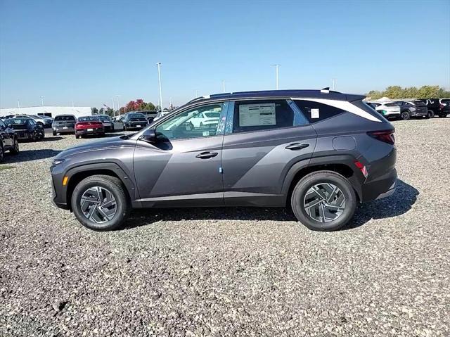 new 2025 Hyundai Tucson Hybrid car, priced at $34,945