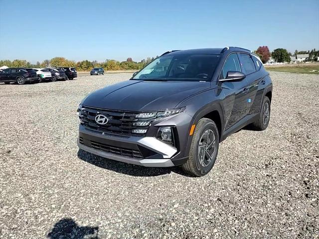 new 2025 Hyundai Tucson Hybrid car, priced at $34,945