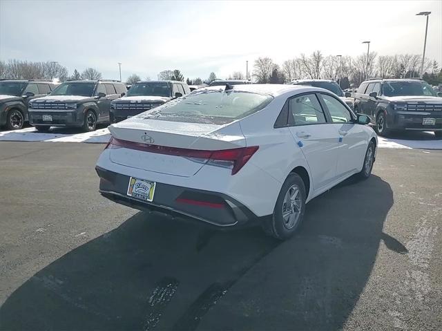 new 2025 Hyundai Elantra car, priced at $23,698