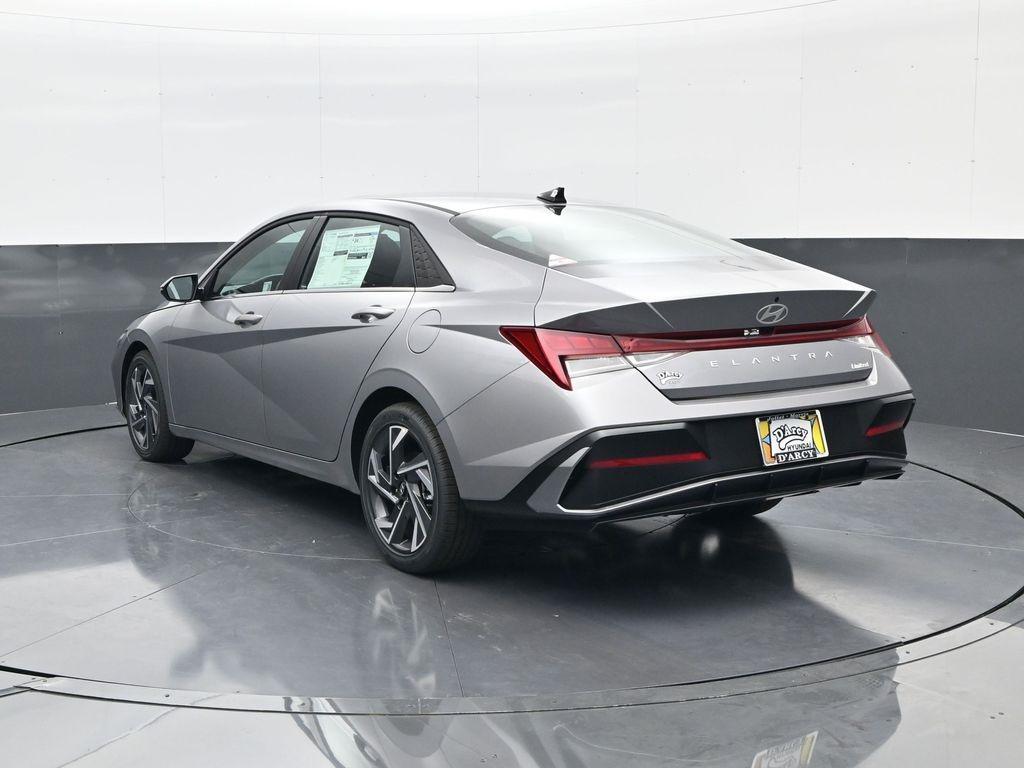 new 2025 Hyundai Elantra car, priced at $26,197