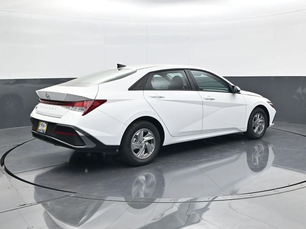 new 2025 Hyundai Elantra car, priced at $21,824