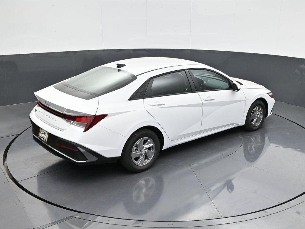 new 2025 Hyundai Elantra car, priced at $21,824