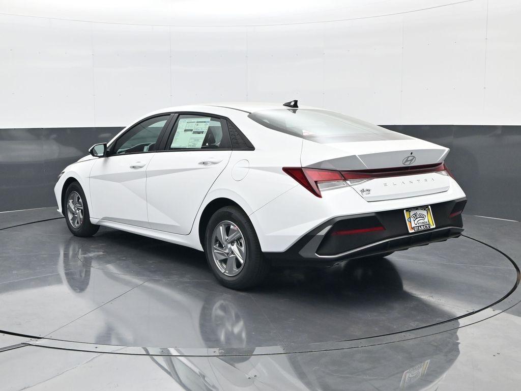 new 2025 Hyundai Elantra car, priced at $21,824