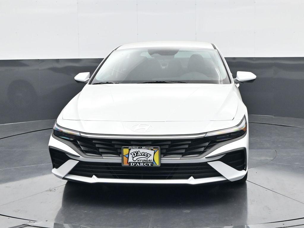 new 2025 Hyundai Elantra car, priced at $21,824