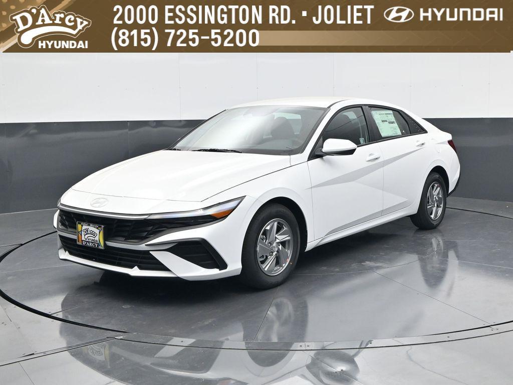 new 2025 Hyundai Elantra car, priced at $21,824