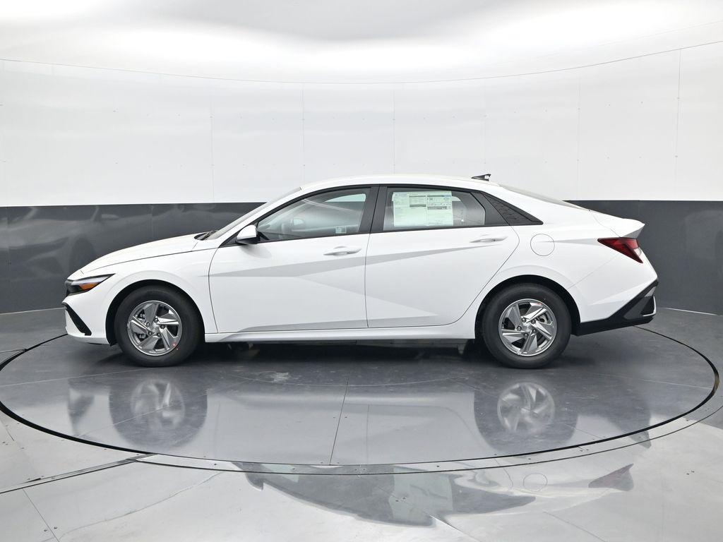 new 2025 Hyundai Elantra car, priced at $21,824