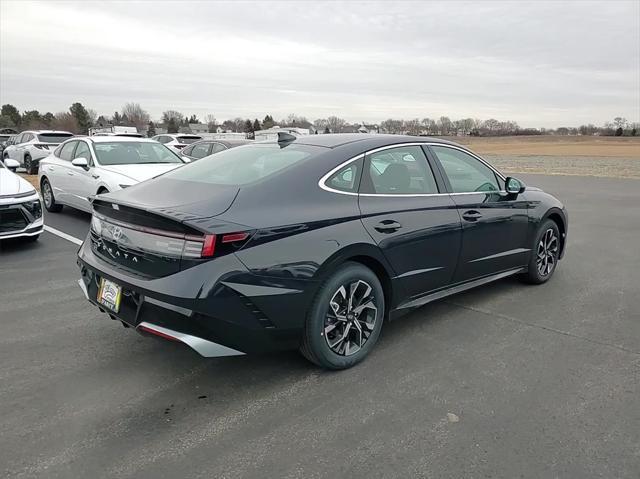 new 2025 Hyundai Sonata car, priced at $27,256