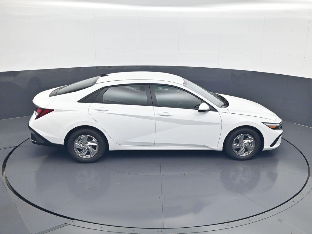 new 2025 Hyundai Elantra car, priced at $22,640