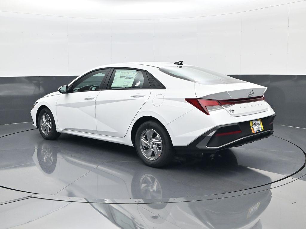 new 2025 Hyundai Elantra car, priced at $22,640