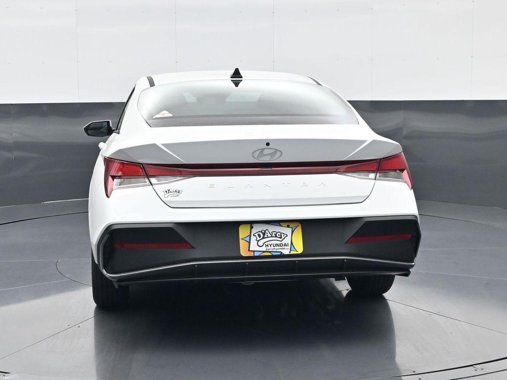 new 2025 Hyundai Elantra car, priced at $22,640