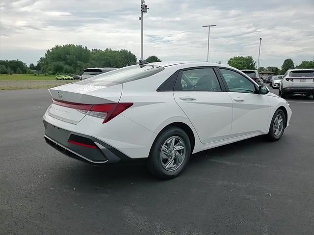 new 2024 Hyundai Elantra car, priced at $23,178