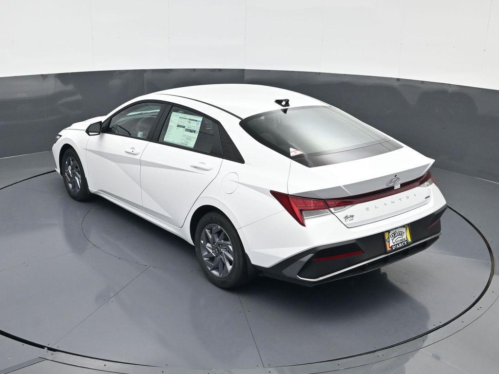 new 2025 Hyundai ELANTRA HEV car, priced at $24,759