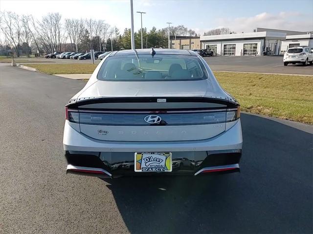 new 2024 Hyundai Sonata Hybrid car, priced at $36,270