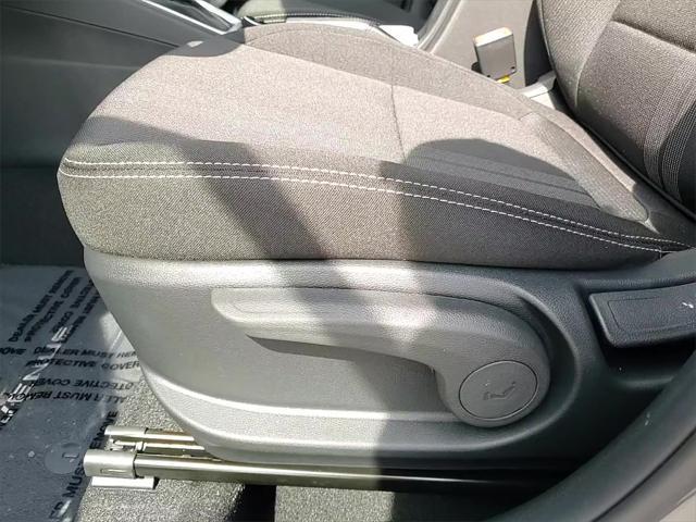 new 2025 Hyundai Venue car, priced at $22,964