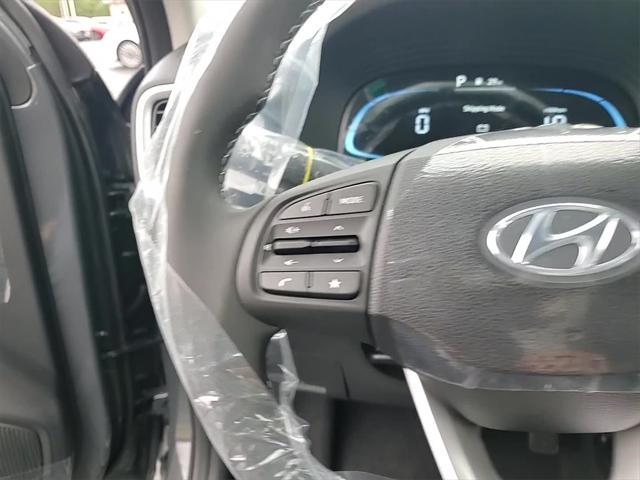 new 2025 Hyundai Venue car, priced at $22,964